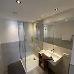 Neier Apartmanhotel