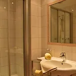 Neier Apartmanhotel