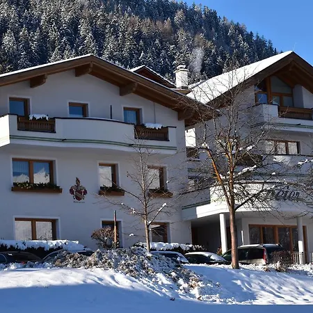 Neier Aparthotel Ladis